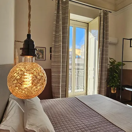 Stylish Centre Apartment *